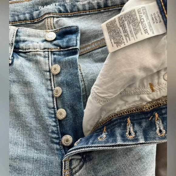 Old Navy Light Blue Distressed straght leg Jeans size 10 - Picture 4 of 9